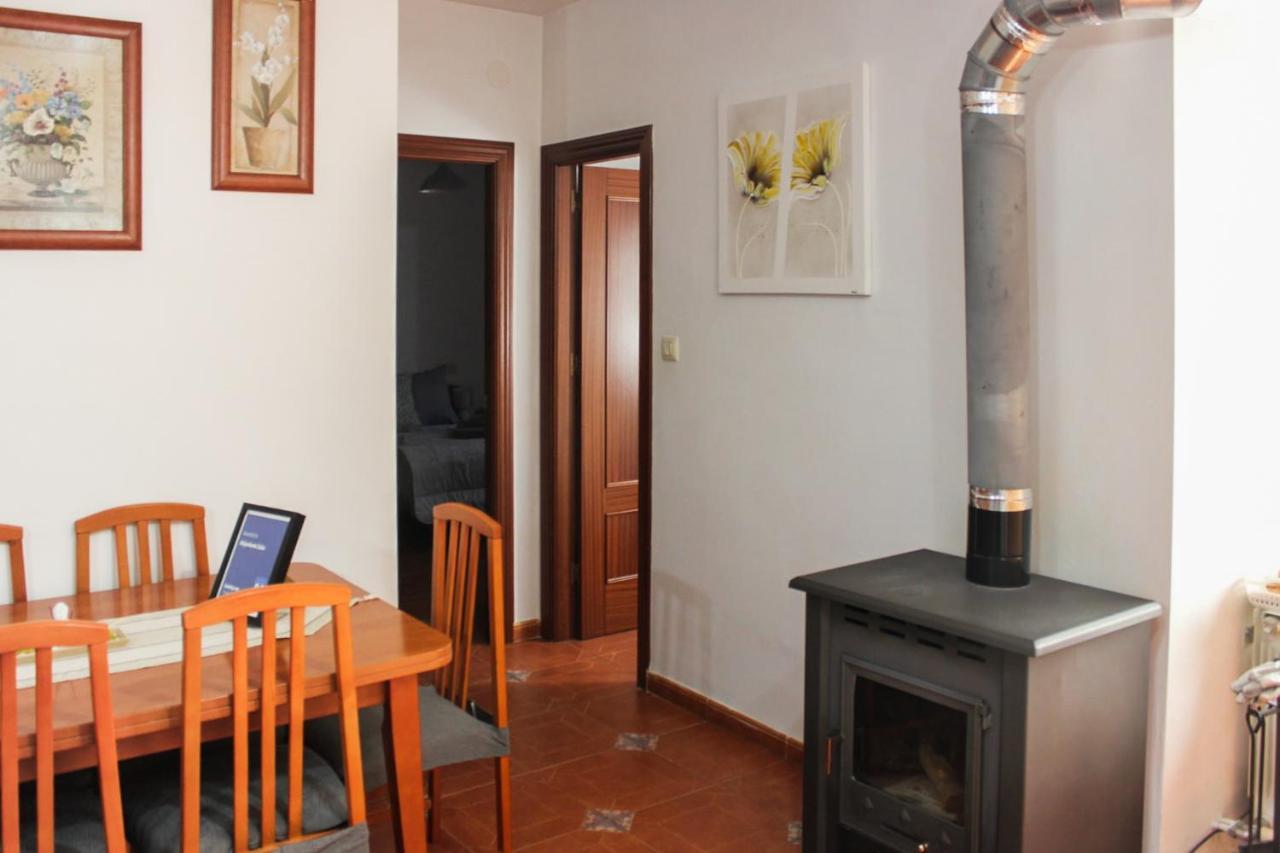 Alojamiento Salas Burunchel Extérieur photo